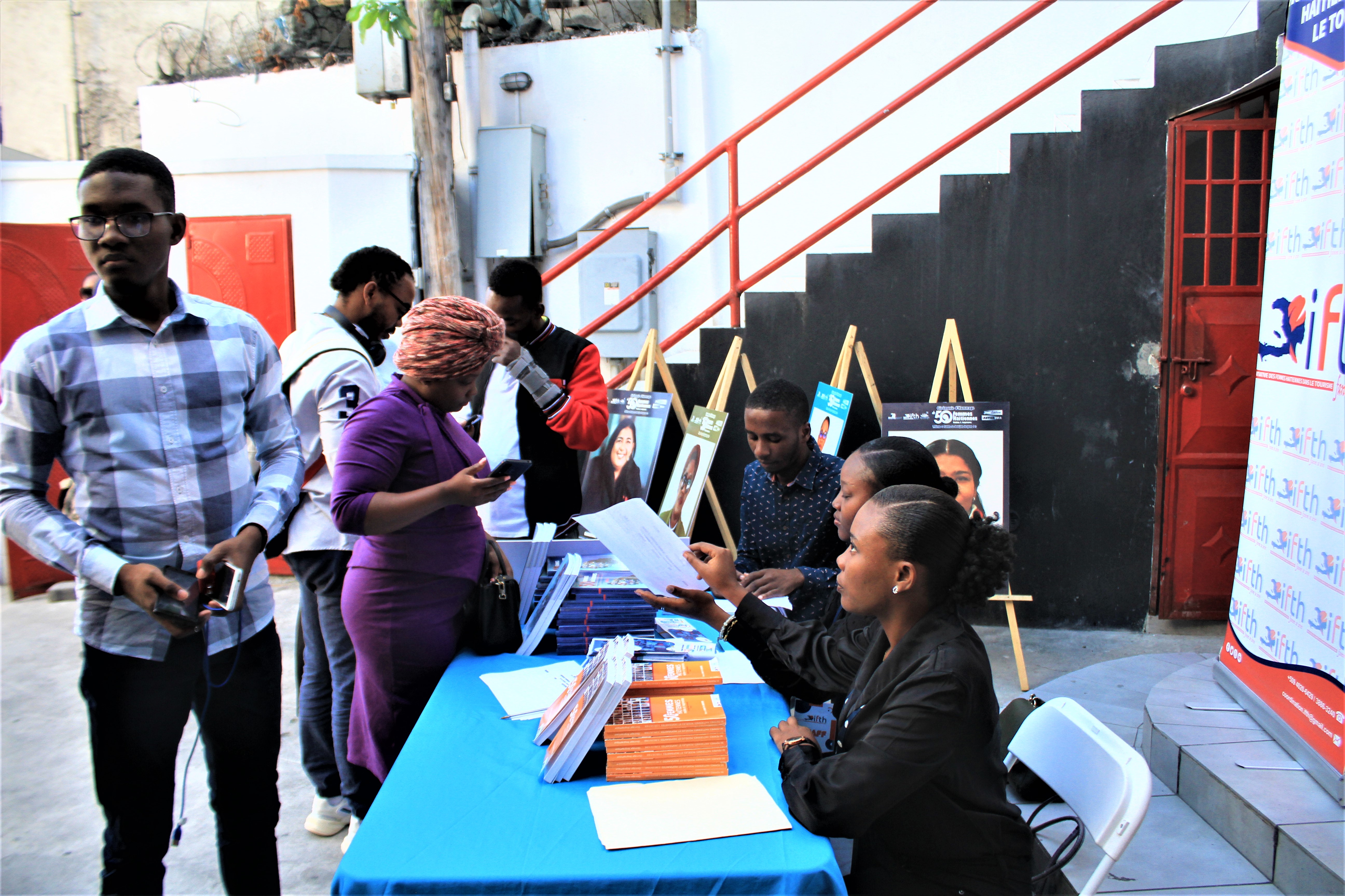 Projets Spéciaux & Partenariats